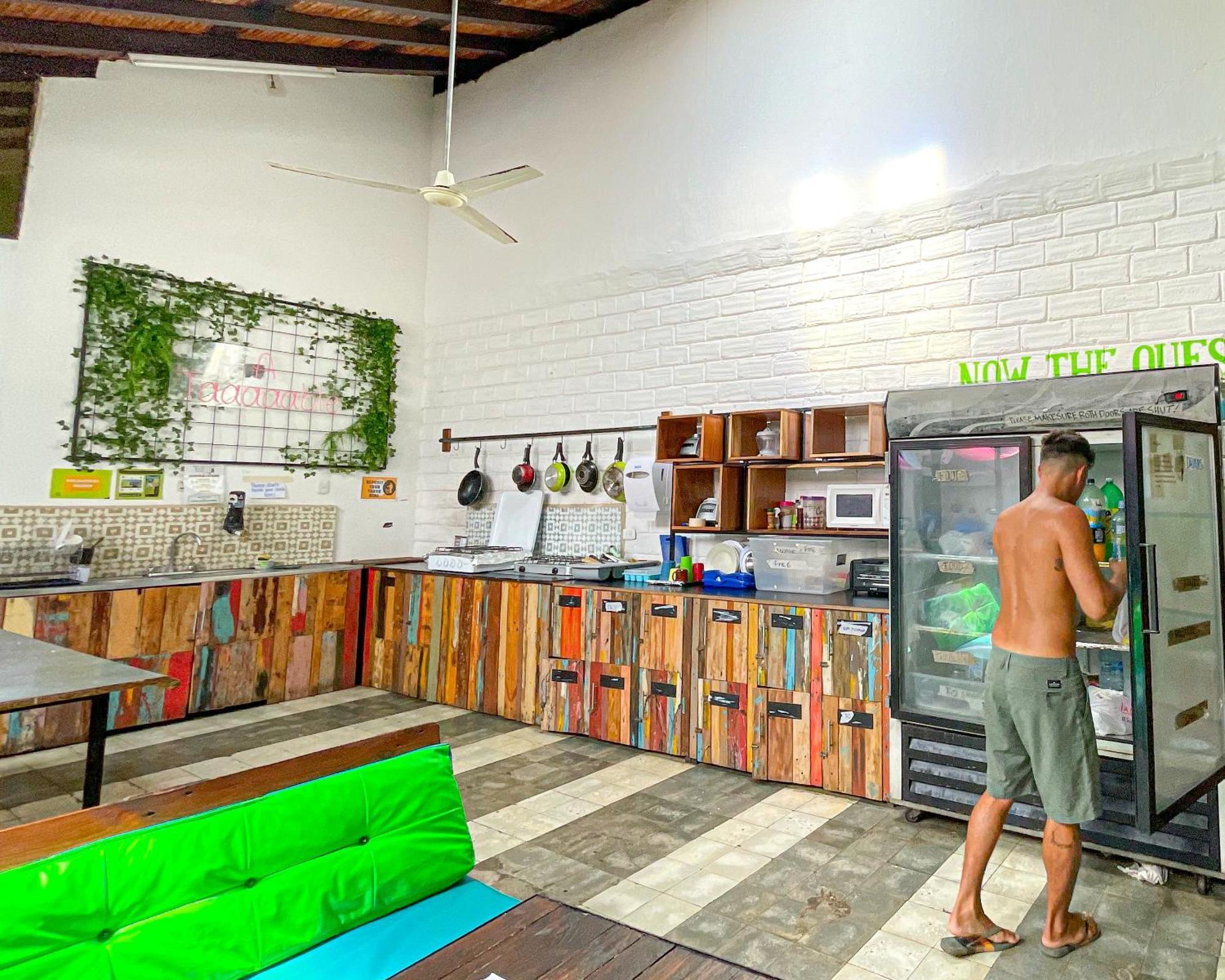 Oasis Hostel Granada Exterior photo